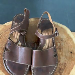 Born sandals size 38